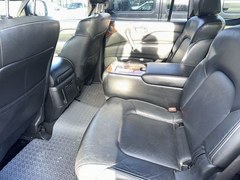 Used 2019 INFINITI QX80 Luxe image 9