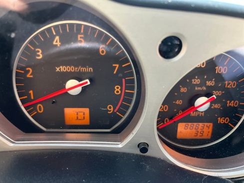 Used 2007 Nissan 350Z Enthusiast w/ Cargo Convenience Pkg image 6