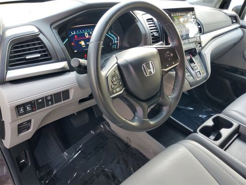 Used 2024 Honda Odyssey EX-L image 18