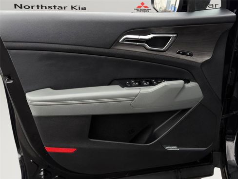 Used 2023 Kia Sportage X-Pro image 24