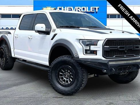 Used 2019 Ford F150 Raptor w/ Equipment Group 802A Luxury AWD/4WD image 1
