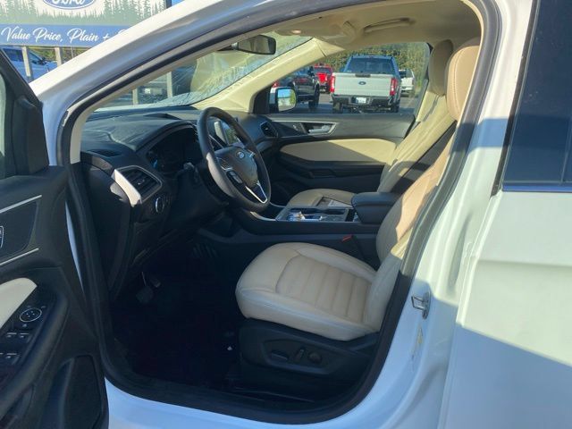 Used 2024 Ford Edge SEL w/ Convenience Package AWD/4WD image 9
