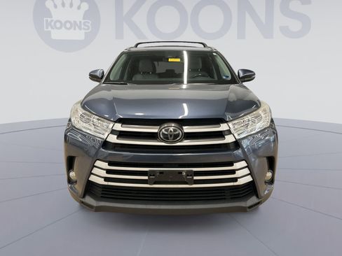 Used 2017 Toyota Highlander XLE image 8