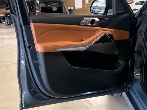 New 2026 BMW X7 xDrive40i image 10