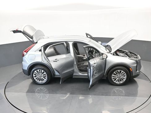 Used 2024 Cadillac XT4 Premium Luxury image 68