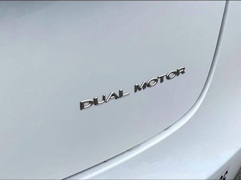 Used 2022 Tesla Model 3 Long Range image 7