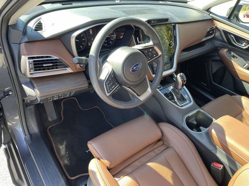 Certified 2025 Subaru Outback Touring XT w/ Tech Package 2 image 18