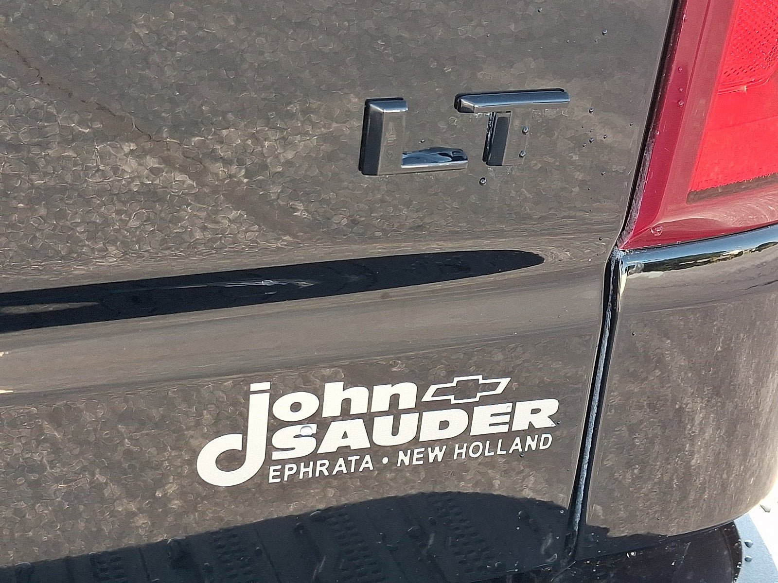 Used 2022 Chevrolet Silverado 1500 LT Trail Boss w/ Convenience Package II AWD/4WD image 32
