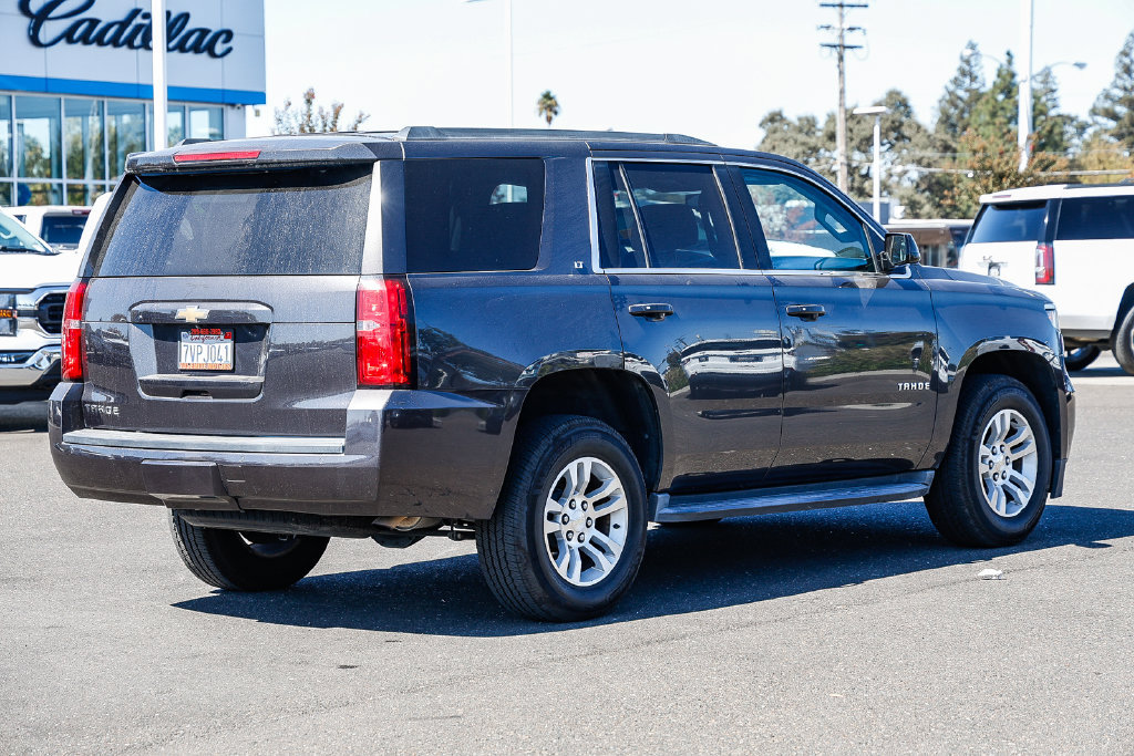 Used 2016 Chevrolet Tahoe LT w/ Luxury Package AWD/4WD image 4