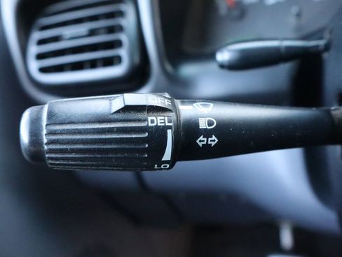 Used 2001 Dodge Ram 2500 Truck ST image 31