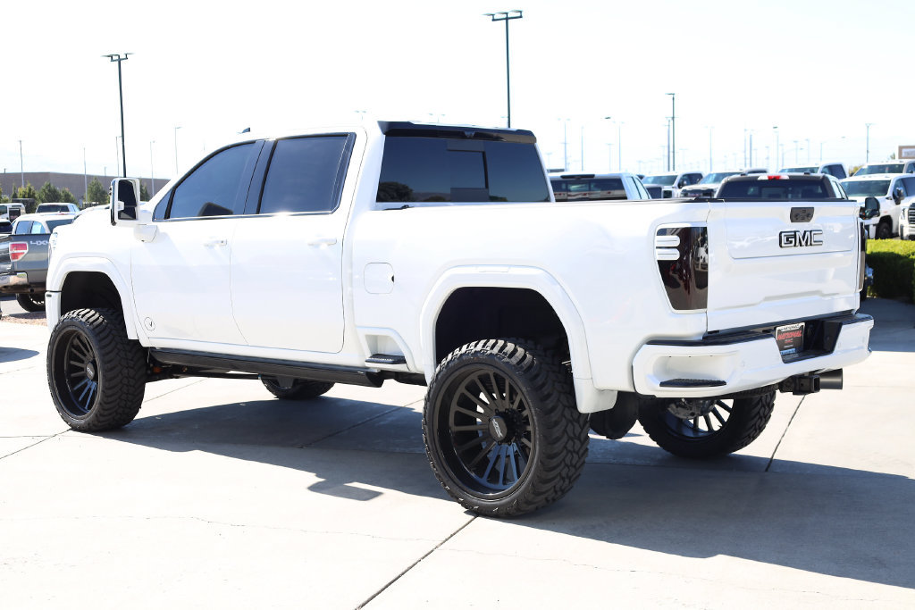 Used 2026 GMC Sierra 3500 Denali Ultimate AWD/4WD image 4