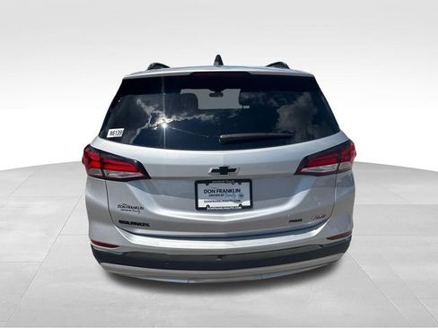 Used 2022 Chevrolet Equinox RS AWD/4WD image 4
