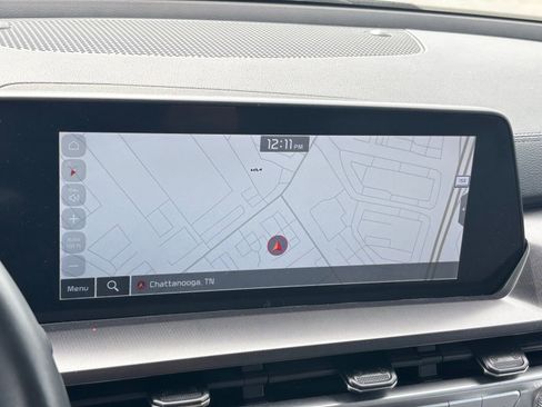 Used 2025 Kia Telluride S image 12