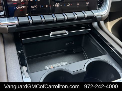 New 2026 GMC Yukon XL Denali Ultimate AWD/4WD image 18