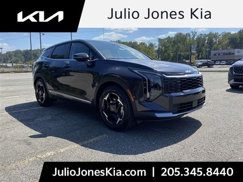 New 2026 Kia Sportage EX image 1