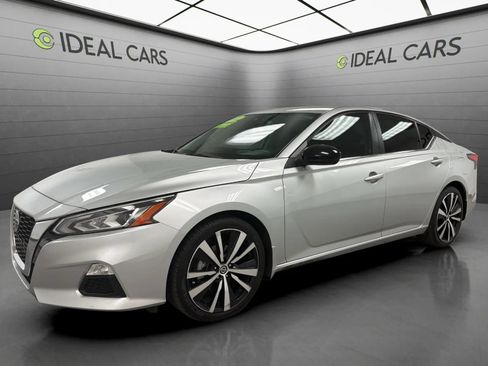Used 2022 Nissan Altima 2.5 SR FWD image 1