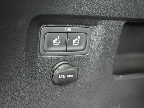 Used 2022 Kia Telluride S AWD/4WD image 16