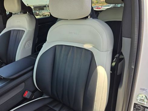 New 2026 Kia EV9 GT-Line AWD/4WD image 16