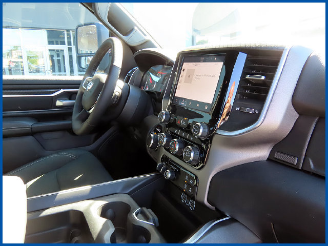 Used 2025 RAM 1500 Big Horn AWD/4WD image 8