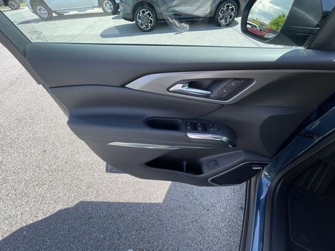 New 2025 Chevrolet Traverse LT w/ Enhanced Driving Package image 59