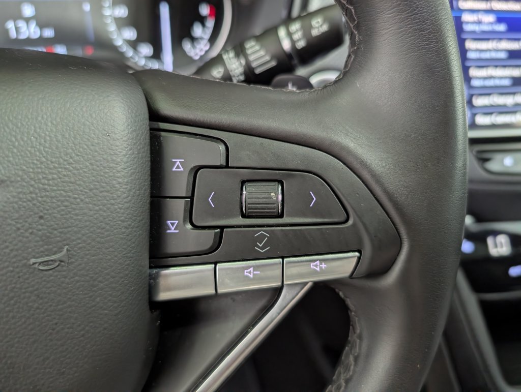 Used 2024 Cadillac XT6 Luxury AWD/4WD image 22