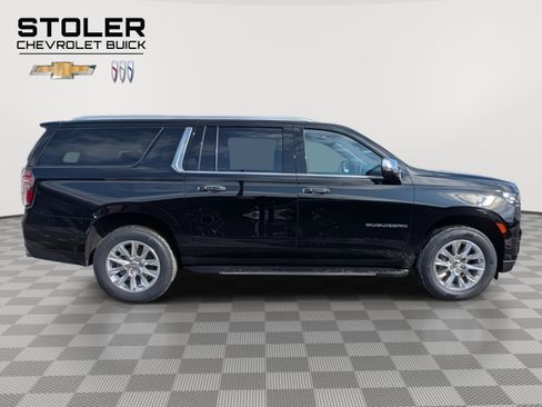 Used 2024 Chevrolet Suburban Premier image 6
