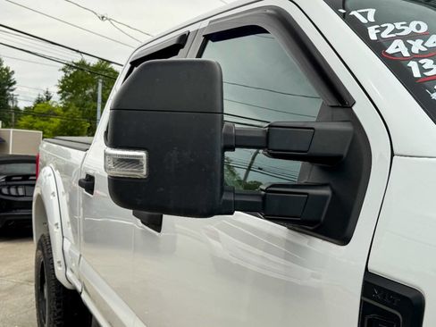 Used 2017 Ford F250 XLT w/ XLT Value Package AWD/4WD image 15