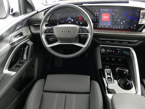New 2025 Audi Q5 2.0T Premium Plus image 27