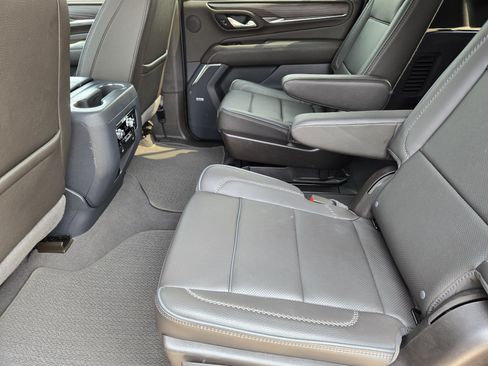Used 2024 GMC Yukon XL Denali w/ Max Trailering Package AWD/4WD image 39