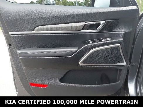 Certified 2024 Kia Telluride EX w/ EX Captain's Chair Package FWD image 21
