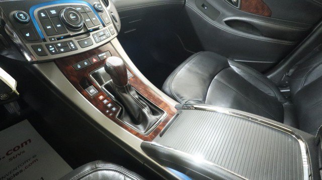 Used 2011 Buick LaCrosse CXL FWD image 16