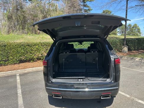 Certified 2023 Chevrolet Traverse Premier AWD/4WD image 29