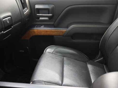 Used 2017 Chevrolet Silverado 2500 High Country w/ Duramax Plus Package AWD/4WD image 13