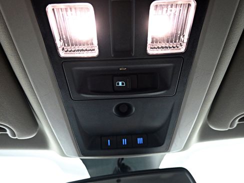 Used 2018 RAM 2500 Laramie w/ Snow Chief Group image 20