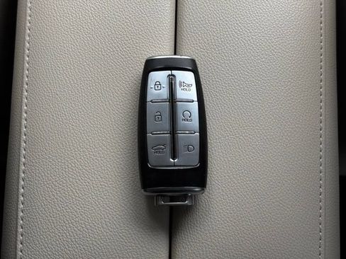 Used 2021 Genesis G80 2.5T AWD/4WD image 62