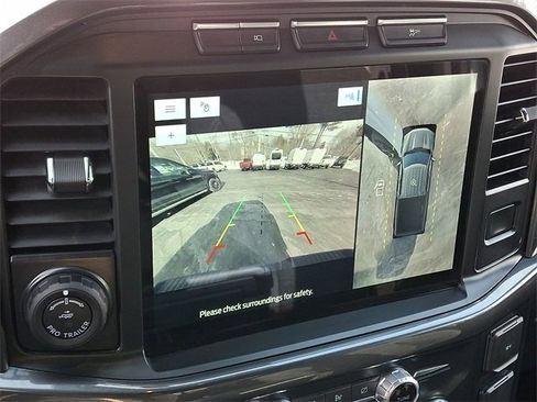 Certified 2022 Ford F150 XLT w/ Equipment Group 302A High image 17