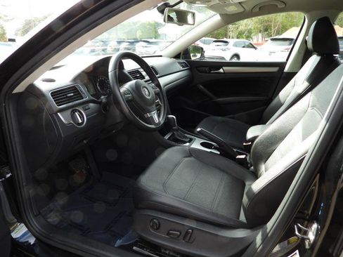 Used 2014 Volkswagen Passat 1.8T SE image 35
