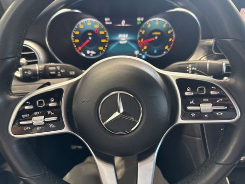 Used 2022 Mercedes-Benz GLC 300 4MATIC image 16