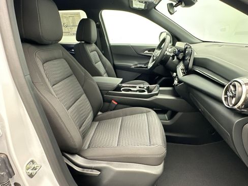 New 2026 Chevrolet Equinox LT AWD/4WD image 29