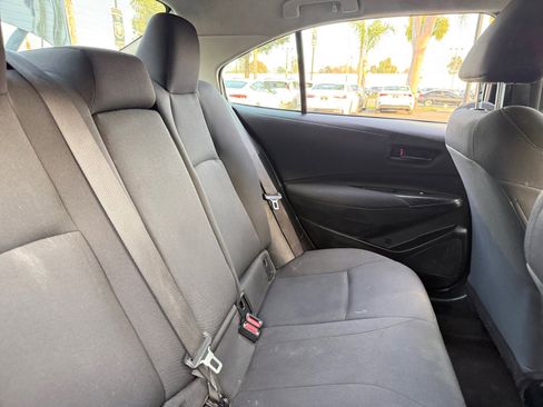 Used 2022 Toyota Corolla LE image 15