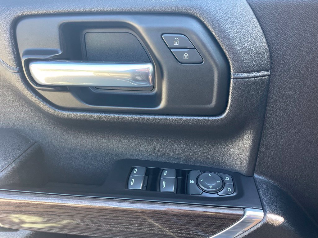 Used 2019 Chevrolet Silverado 1500 RST w/ All-Star Edition AWD/4WD image 24