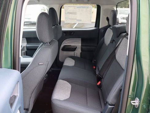 New 2025 Ford Maverick XLT image 12