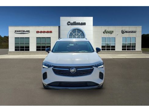 Used 2023 Buick Envision Essence w/ Technology Package I image 8