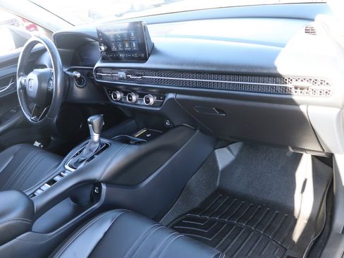 Used 2023 Honda HR-V EX-L image 36