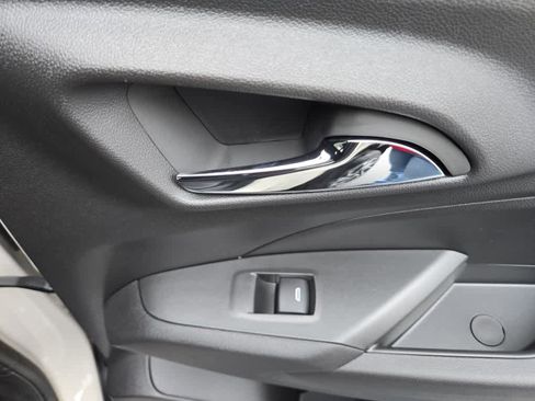 New 2026 Chevrolet Trax RS w/ Driver Confidence Package image 36