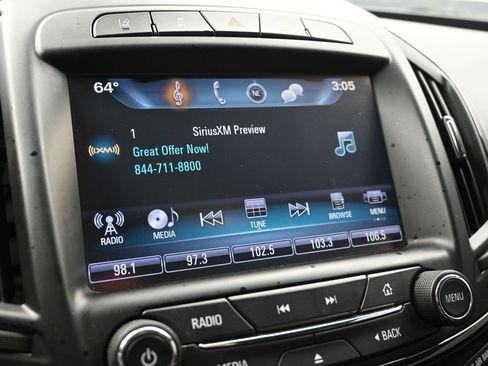 Used 2016 Buick Regal Premium w/ Driver Confidence Package #1 image 19