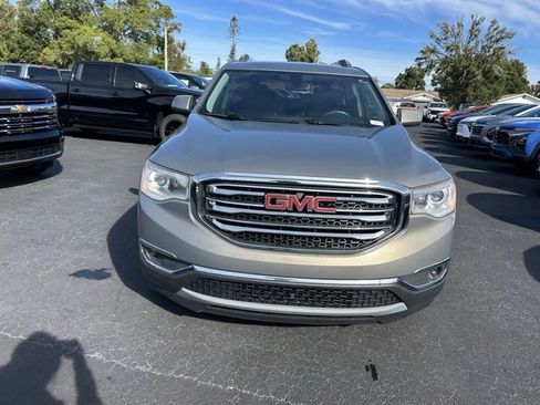 Used 2019 GMC Acadia SLT image 2