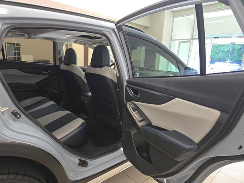 Used 2019 Subaru Crosstrek Hybrid w/ Moonroof Package w/Navigation AWD/4WD image 27