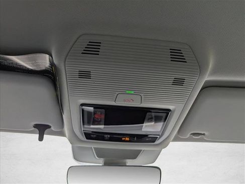 New 2026 Volkswagen Tiguan SE image 20