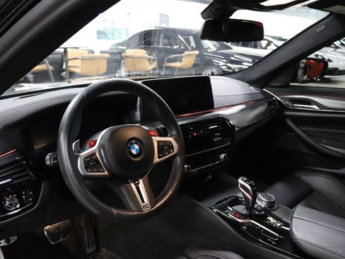 Used 2021 BMW M5 w/ Executive Package image 12